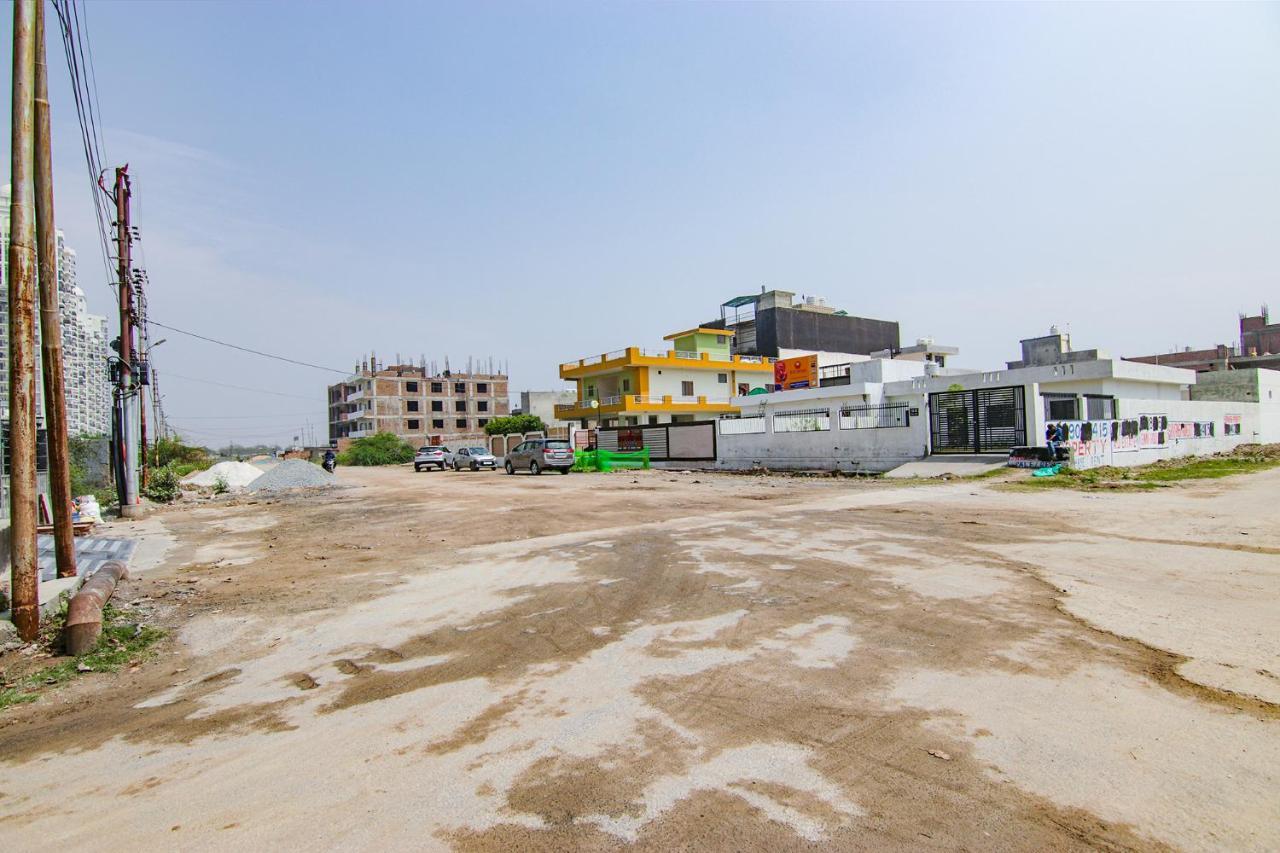 Fabhotel Satyam International Noida Dış mekan fotoğraf